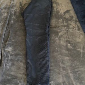 Eastpoint low zip jeans